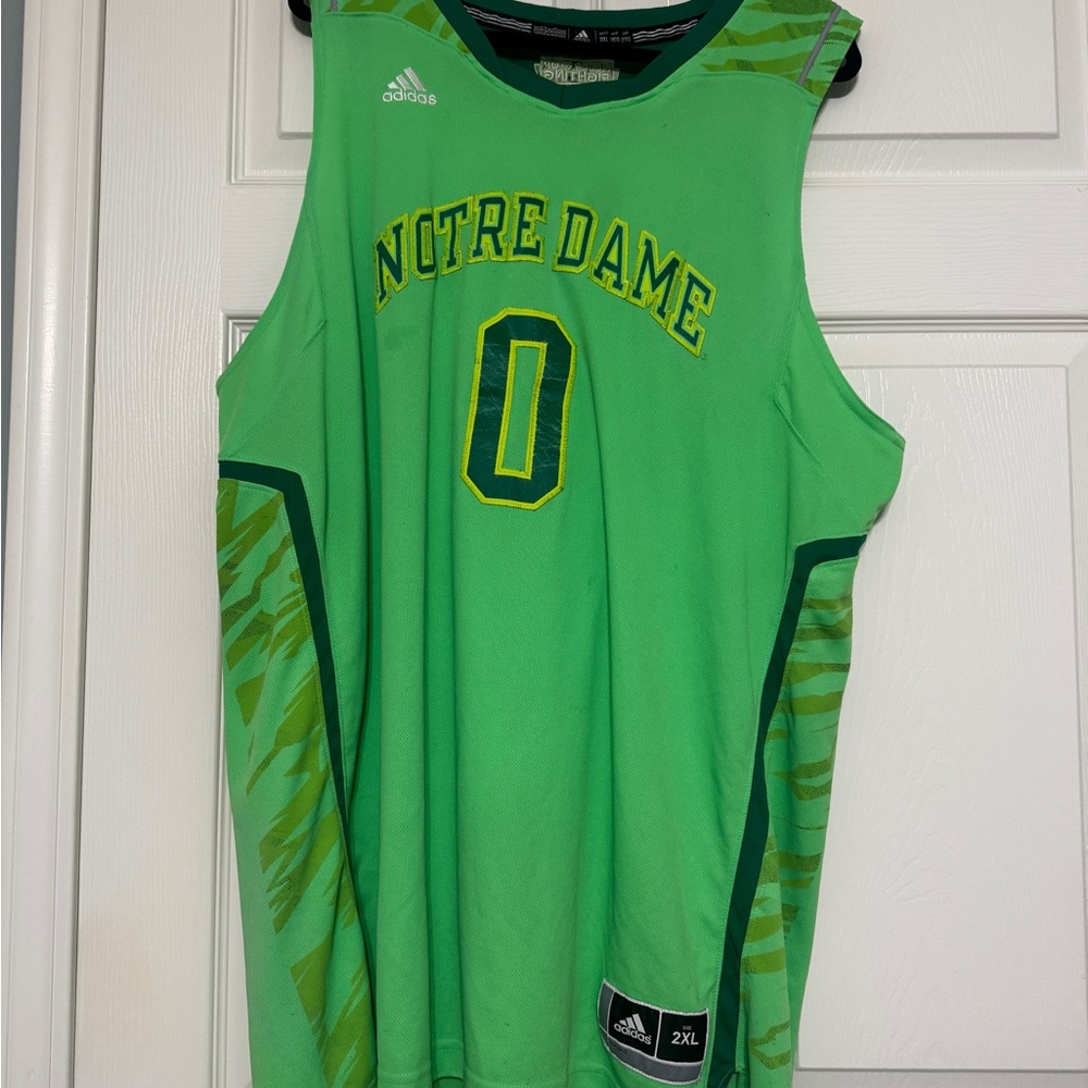 Notre Dame basketball jersey. Adidas 2XL